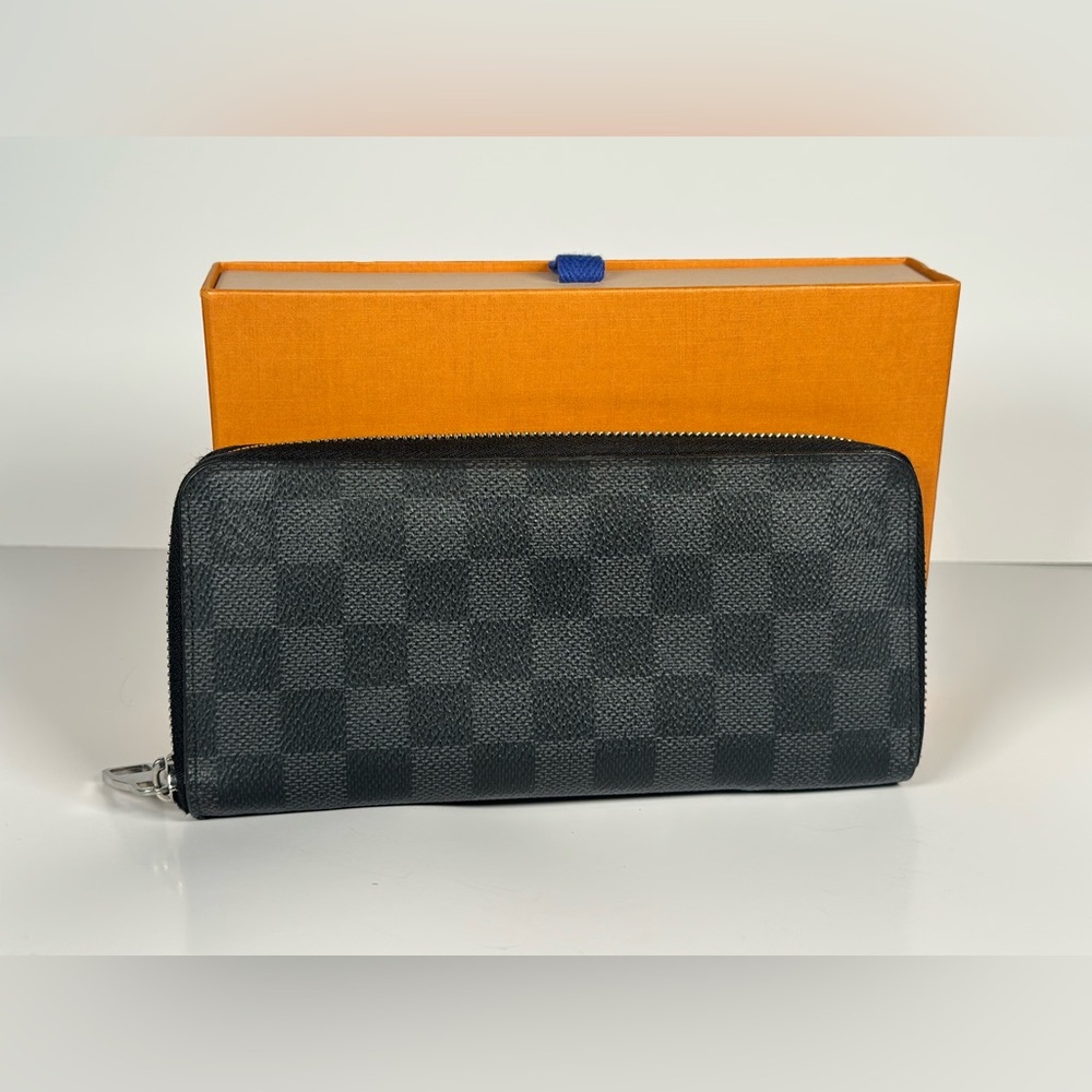 Authentic Louis Vuitton Damier Graphite Zip Around Long Wallet